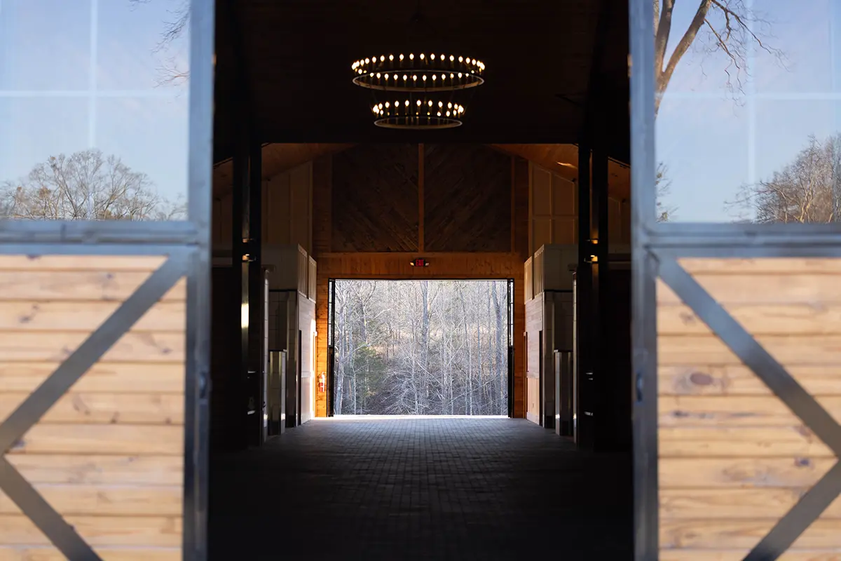 Entrance view into the Charming Bay Farm barn